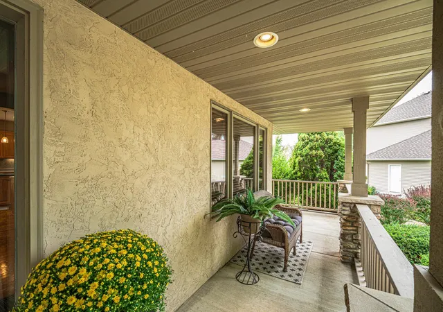 Photo 3 of Single family home for sale at 15353 Eagles Rdg Nw, Prior Lake, MN 55372 | MLS# 7119334 | Listing updated on 2026-09-24