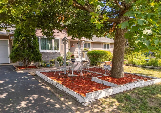 Photo 3 of Single family home for sale at 10325 Portland Ave S, Minneapolis, MN 55420 | MLS# 7119336 | Listing updated on 2026-10-10