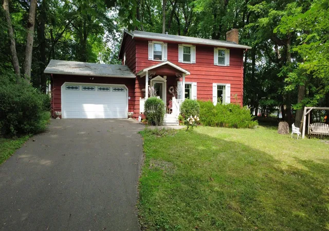 5th image of 1719 Fagerness Point Rd, Wayzata, MN 55391 | MLS# 7119355