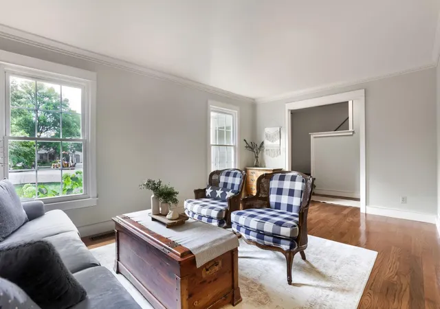 Photo 3 of Single family home for sale at 3500 Urbandale Ln N, Minneapolis, MN 55447 | MLS# 7119356 | Listing updated on 2026-09-05