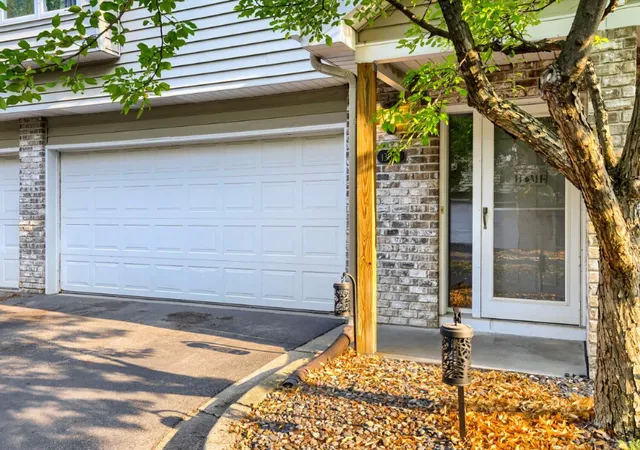 18th image of 13027 Penn Ave S, Burnsville, MN 55337 | MLS# 7119371