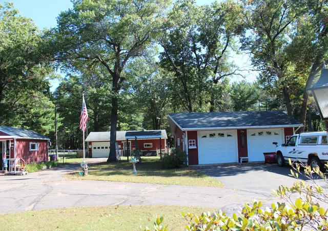Photo 4 of Single family home for sale at 616 Nelson St N, Grantsburg, WI 54840 | MLS# 7119372 | Listing updated on 2026-08-27