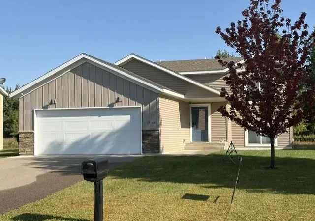 Photo 1 of Single family home for sale at 1709 Maple Leaf Ln, Litchfield, MN 55355 | MLS# 7119373 | Listing updated on 2026-08-28