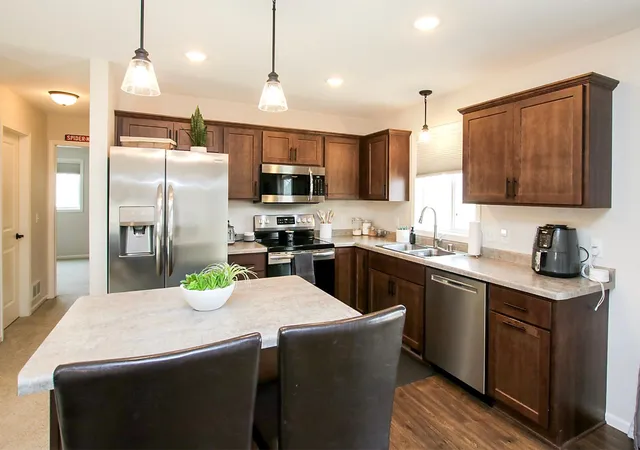 4th image of 1709 Maple Leaf Ln, Litchfield, MN 55355 | MLS# 7119373