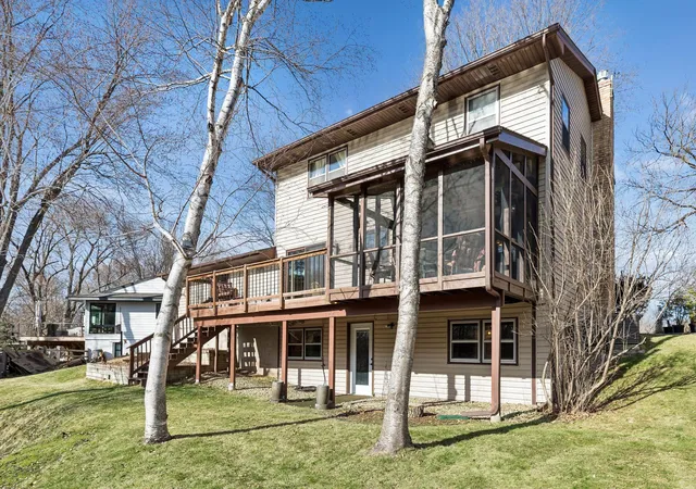 3rd image of 1912 Serendipity Ct, Saint Paul, MN 55112 | MLS# 7119381