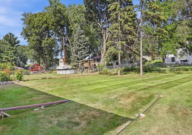 Photo 38 of Sale Pending at 1206 Bellows St, Saint Paul, MN 55118 | MLS# 7119397 | Listing updated on 2026-09-03