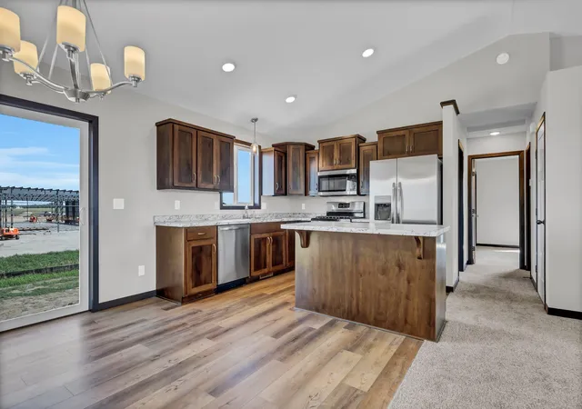 4th image of 2598 Topaz St, Saint Augusta, MN 56301 | MLS# 7119416