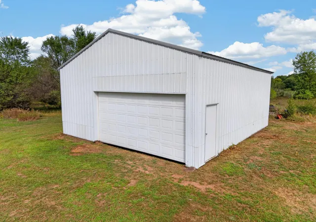 Photo 2 of Single family home for sale at 26947 102nd Street Nw, Zimmerman, MN 55398 | MLS# 7119429 | Listing updated on 2026-10-21