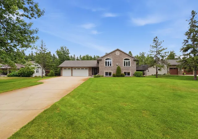 1st image of 3405 Pawnee Dr Se, Alexandria, MN 56308 | MLS# 7119451