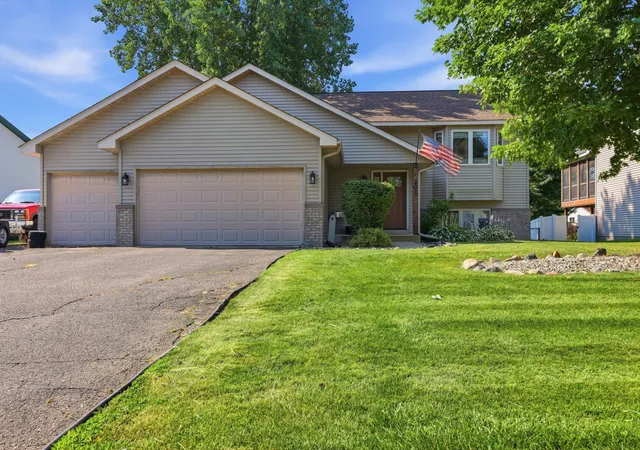 1st image of 207 Dresden Alcove, Waverly, MN 55390 | MLS# 7119453