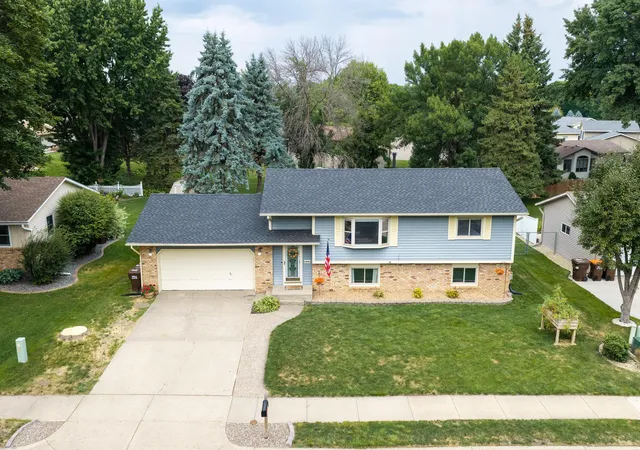 1st image of 1526 15th St W, Hastings, MN 55033 | MLS# 7119460