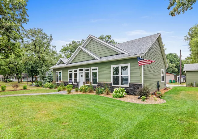 Photo 3 of Sale Pending at 241 Lakeshore Dr, Big Lake, MN 55309 | MLS# 7119490 | Listing updated on 2026-09-02