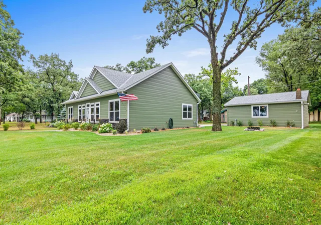 Photo 4 of Sale Pending at 241 Lakeshore Dr, Big Lake, MN 55309 | MLS# 7119490 | Listing updated on 2026-09-02
