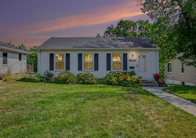 Photo 2 of Single family home for sale at 6821 Upton Ave S, Minneapolis, MN 55423 | MLS# 7119518 | Listing updated on 2026-09-21