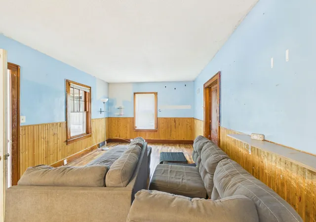 Photo 3 of Single family home for sale at 220 Western Ave N, Brooten, MN 56316 | MLS# 7119522 | Listing updated on 2026-08-25