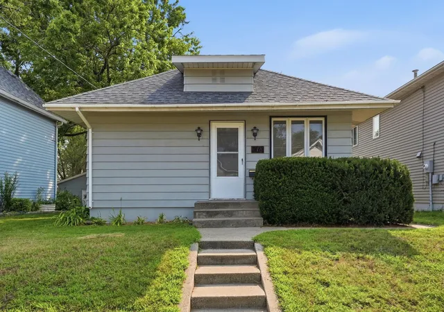1st image of 218 9th Ave N, Waite Park, MN 56387 | MLS# 7119545