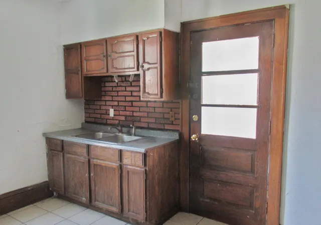 Photo 3 of Single family home for sale at 3406 Girard Ave N, Minneapolis, MN 55412 | MLS# 7119551 | Listing updated on 2026-09-01