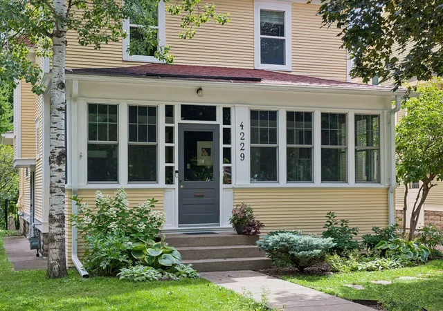 Photo 3 of Sale Pending at 4229 Aldrich Ave S, Minneapolis, MN 55409 | MLS# 7119563 | Listing updated on 2026-09-21