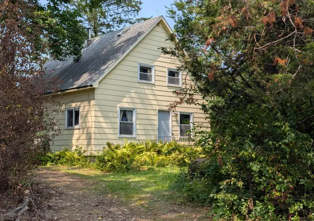 Photo 2 of Sale Pending at 28745 County 6 Blvd, Red Wing, MN 55066 | MLS# 7119573 | Listing updated on 2026-08-25