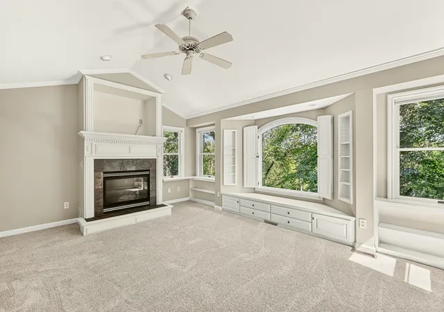 Photo 3 of Single family home for sale at 1408 Woodland Dr Sw, Rochester, MN 55902 | MLS# 7119627 | Listing updated on 2026-09-22