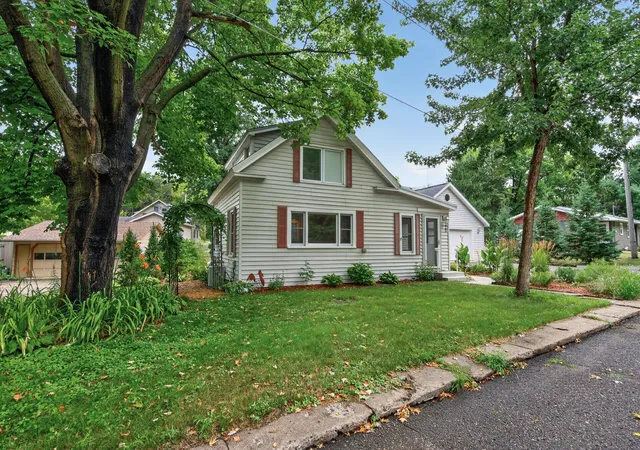 Photo 2 of Sale Pending at 220 S Roosevelt St, Saint Croix Falls, WI 54024 | MLS# 7119637 | Listing updated on 2026-08-17