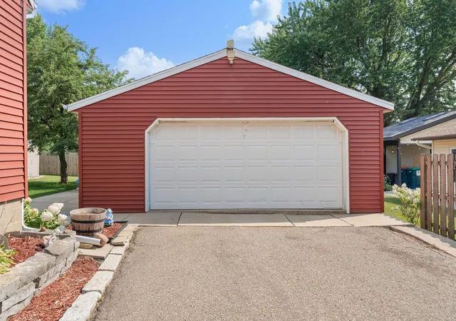 5th image of 342 7Th St Sw, Eyota, MN 55934 | MLS# 7119640