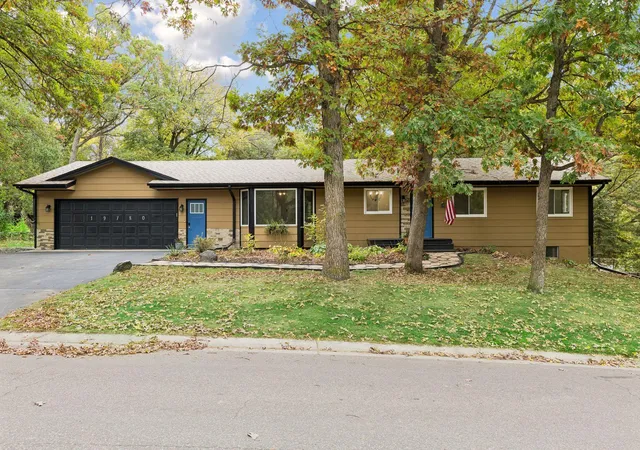 Photo 2 of Single family home for sale at 19780 Java Path, Lakeville, MN 55044 | MLS# 7119660 | Listing updated on 2026-10-16