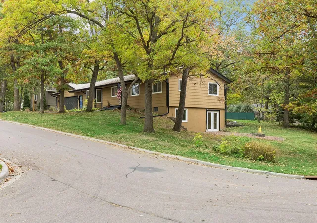 Photo 3 of Single family home for sale at 19780 Java Path, Lakeville, MN 55044 | MLS# 7119660 | Listing updated on 2026-10-16