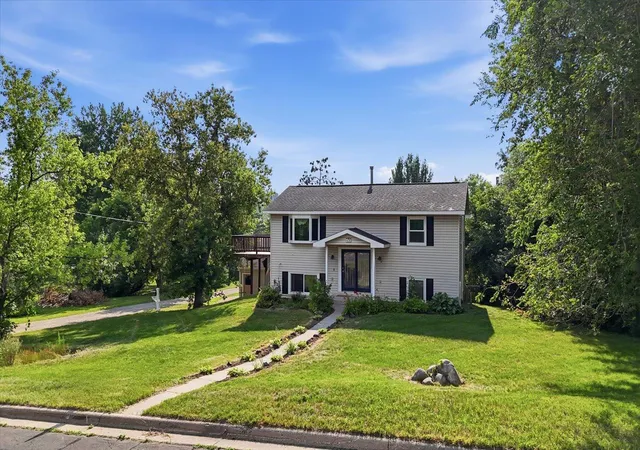 3rd image of 405 Sw 1St Ave, Grand Rapids, MN 55744 | MLS# 7119663
