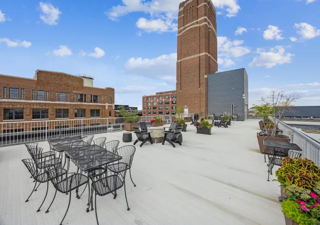 2nd image of 700 Washington Ave N, Minneapolis, MN 55401