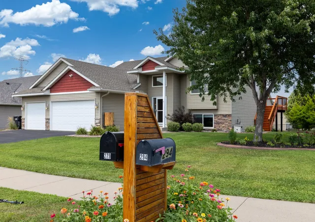 Photo 3 of Single family home for sale at 279 Kiso Ave, Shakopee, MN 55379 | MLS# 7119687 | Listing updated on 2026-08-06