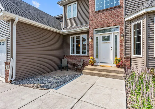 Photo 3 of Sale Pending at 1126 Hudson Trl, Hugo, MN 55038 | MLS# 7119696 | Listing updated on 2026-09-03