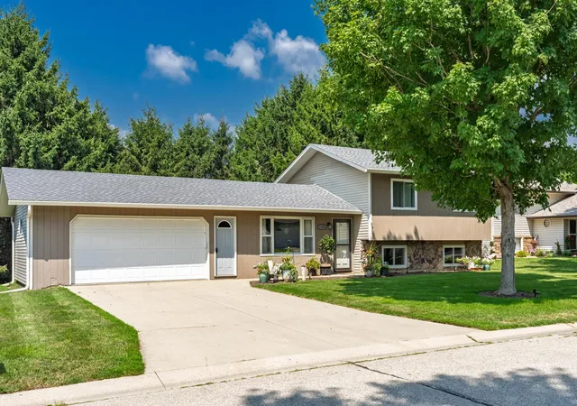 Photo 1 of Sale Pending at 1105 7th Street Nw, Kasson, MN 55944 | MLS# 7119710 | Listing updated on 2026-08-17