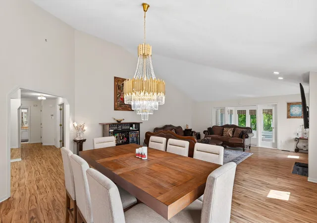 Photo 4 of Single family home for sale at 10417 Fawns Way, Eden Prairie, MN 55347 | MLS# 7119718 | Listing updated on 2026-08-05