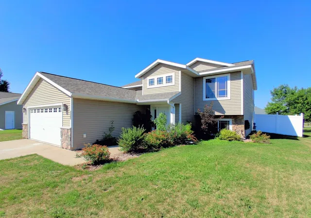 1st image of 2175 67th Ave N, Saint Cloud, MN 56303 | MLS# 7119719