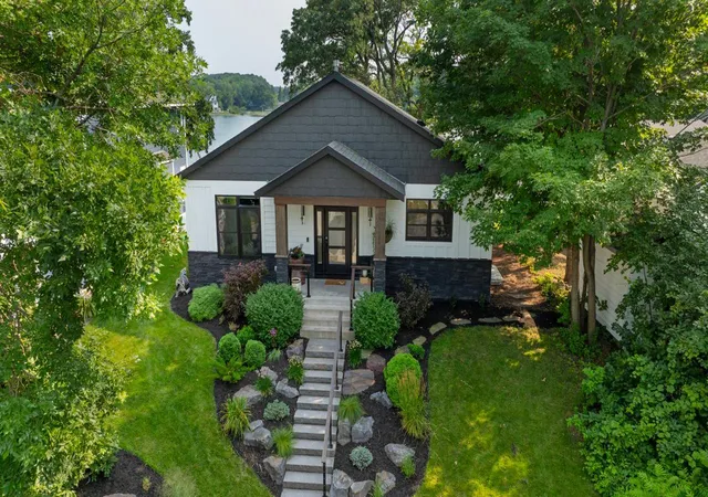 Photo 4 of Sale Pending at 6199 Sinclair Rd, Mound, MN 55364 | MLS# 7119724 | Listing updated on 2026-10-01
