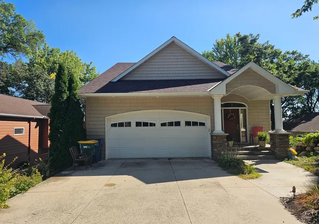 Photo 1 of Single family home for sale at 493 Beachwood Rd, South Haven, MN 55382 | MLS# 7119734 | Listing updated on 2026-09-21