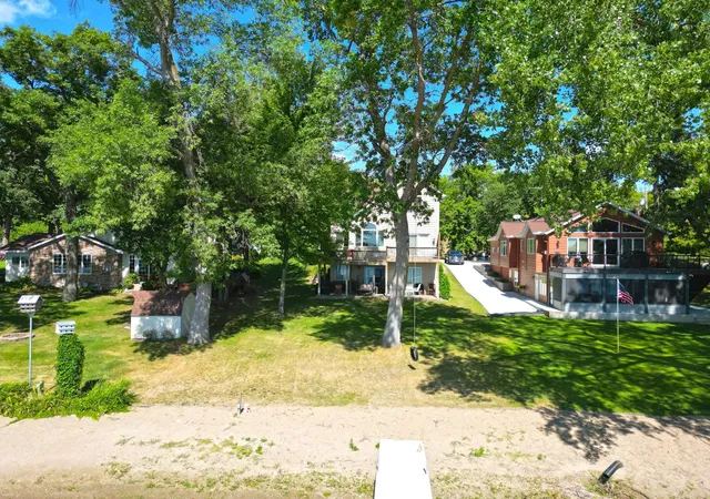 Photo 4 of Single family home for sale at 493 Beachwood Rd, South Haven, MN 55382 | MLS# 7119734 | Listing updated on 2026-09-21