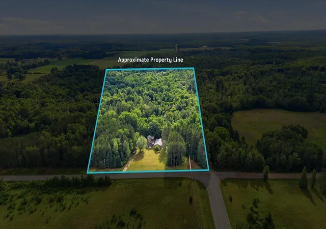 2nd image of 27679 Splithand Rd, Grand Rapids, MN 55744 | MLS# 7119741