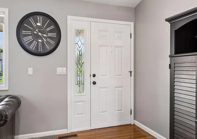 Photo 3 of Single family home for sale at 17308 Glencoe Ave, Lakeville, MN 55044 | MLS# 7119748 | Listing updated on 2026-10-04
