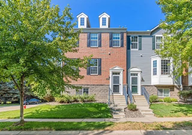 Photo 3 of Single family home for sale at 15871 Freedom Ln, Saint Paul, MN 55124 | MLS# 7119751 | Listing updated on 2026-08-08