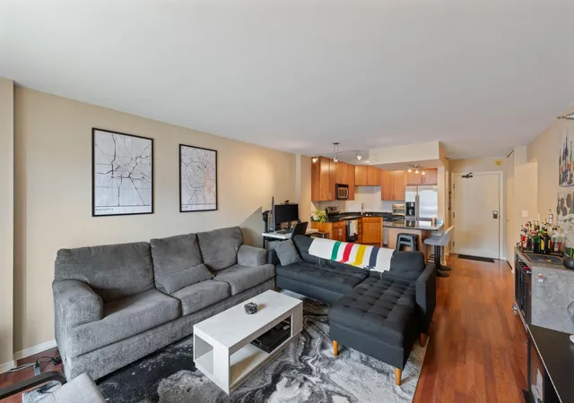Photo 3 of Condo for sale at 401 S 1st Street #708, Minneapolis, MN 55401 | MLS# 7119752 | Listing updated on 2026-09-03