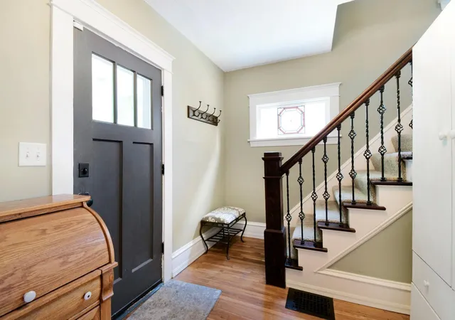 3rd image of 244 Mainzer St, Saint Paul, MN 55118 | MLS# 7119782