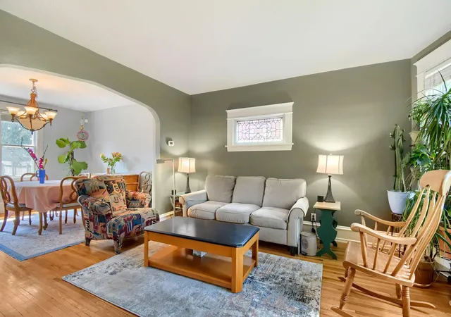 4th image of 244 Mainzer St, Saint Paul, MN 55118 | MLS# 7119782