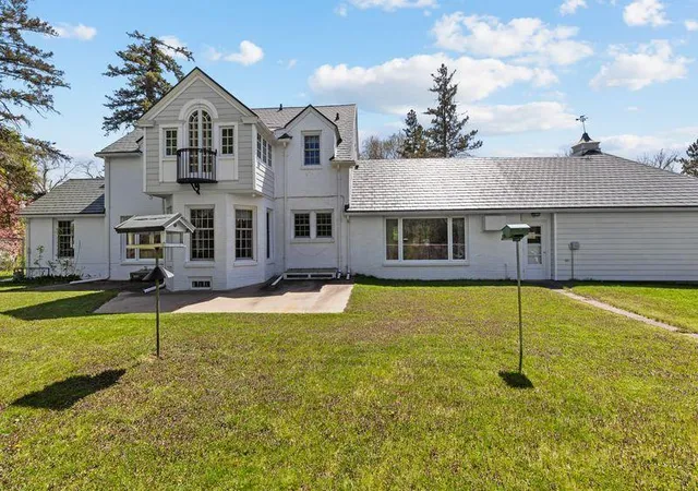 Photo 4 of Single family home for sale at 415 Bluff Ave, Brainerd, MN 56401 | MLS# 7119832 | Listing updated on 2026-10-06