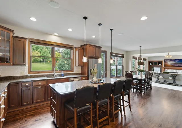 Photo 4 of Single family home for sale at 1752 Carriage Dr, Victoria, MN 55386 | MLS# 7119833 | Listing updated on 2026-10-08
