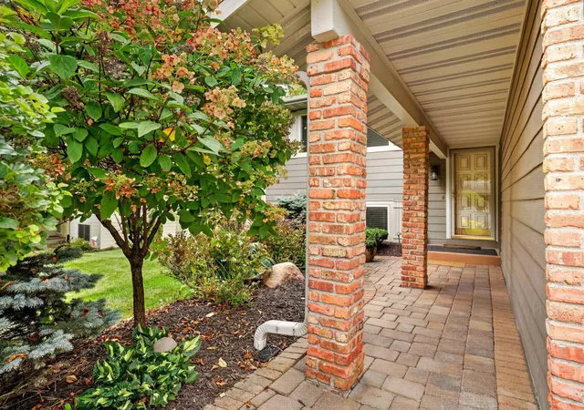 Photo 1 of Single family home for sale at 8412 Hiawatha Ave, Eden Prairie, MN 55347 | MLS# 7119859 | Listing updated on 2026-10-16