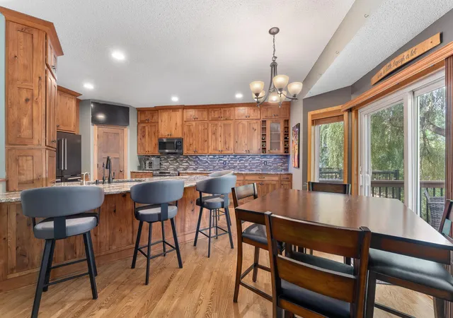 Photo 3 of Townhouse for sale at 1517 Deerwood Bnd, Saint Paul, MN 55122 | MLS# 7119863 | Listing updated on 2026-10-21