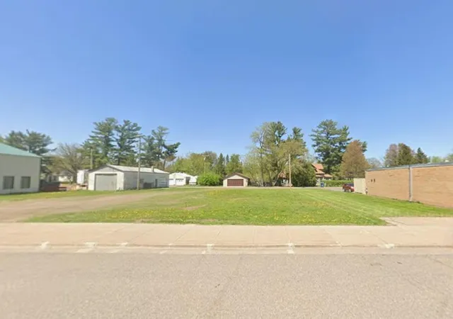 1st image of 608 Main St W, Onamia, MN 56359 | MLS# 7119904