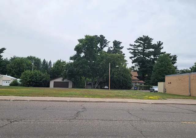 2nd image of 608 Main St W, Onamia, MN 56359 | MLS# 7119904